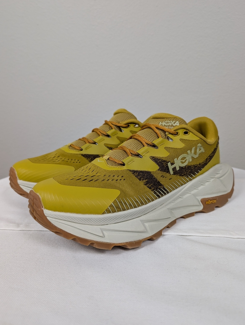 HOKA Skyline Float X Trail Hiking Running Gorpcore Golden Lichen Shoes Size 10